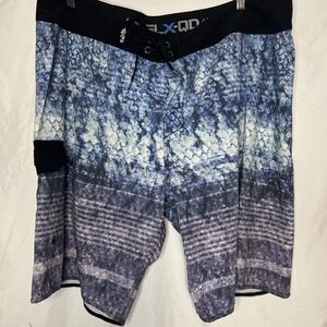 Salt Life SLX-QD Vapor‎ Stretch Board Shorts Mens 38 Colorful Abstract Swim